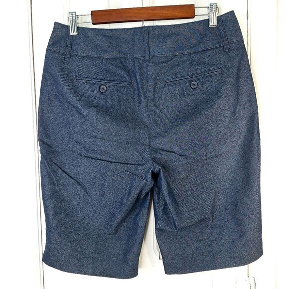 Dana Buchman Blue Bermuda Fitted Long Denim Jean Shorts Sz 10 - Picture 4 of 10
